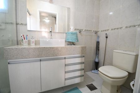 Apartamento à venda com 107m², 3 quartos e 2 vagasBanheiro - Suíte