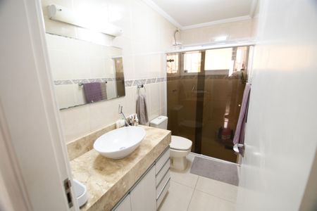 Apartamento à venda com 107m², 3 quartos e 2 vagasBanheiro Social