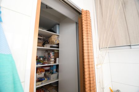 Apartamento à venda com 107m², 3 quartos e 2 vagasÁrea de Serviço