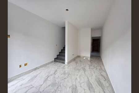 Casa à venda com 2 quartos, 67m² em Vila Siria, São Paulo
