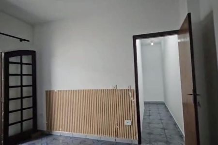 Casa à venda com 3 quartos, 117m² em Vila Nhocuné, São Paulo