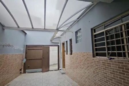 Casa à venda com 117m², 3 quartos e 2 vagas