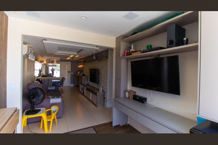 Apartamento à venda com 103m², 2 quartos e 1 vaga