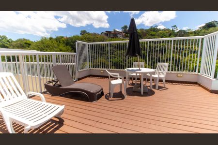 Apartamento à venda com 103m², 2 quartos e 1 vaga