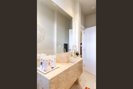 Casa à venda com 250m², 3 quartos e 3 vagasLavabo