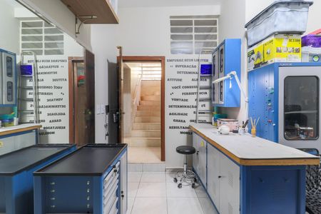 Casa à venda com 250m², 3 quartos e 3 vagasOficina