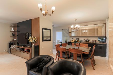 Casa à venda com 250m², 3 quartos e 3 vagasSala de Jantar