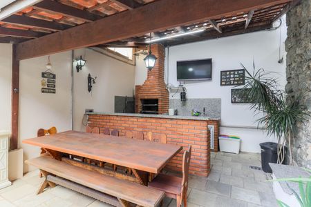 Casa à venda com 250m², 3 quartos e 3 vagasChurrasqueira 