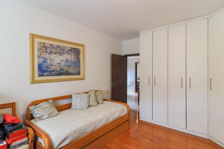 Casa à venda com 250m², 3 quartos e 3 vagasQuarto 2