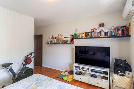 Casa à venda com 250m², 3 quartos e 3 vagasQuarto 1