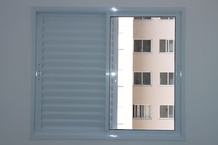 Vista Quarto 1 de apartamento para alugar com 2 quartos, 52m² em Jardim de Lourdes, Embu das Artes