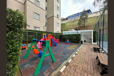 Apartamento à venda com 71m², 3 quartos e 2 vagasÁrea comum - Playground