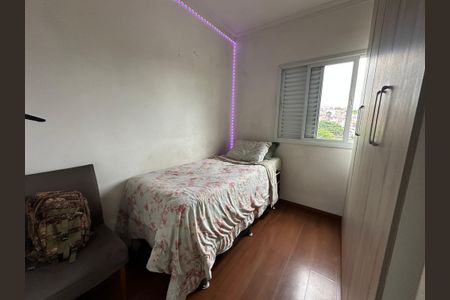 Apartamento à venda com 71m², 3 quartos e 2 vagasQuarto 2