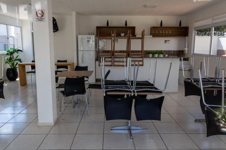 Apartamento para alugar com 43m², 2 quartos e sem vaga Apartamento para alugar com 43m², 2 quartos e sem vagaÁrea comum - Salão de festas