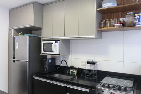 Apartamento à venda com 60m², 2 quartos e 2 vagasCozinha