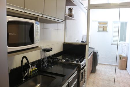 Apartamento à venda com 60m², 2 quartos e 2 vagasCozinha