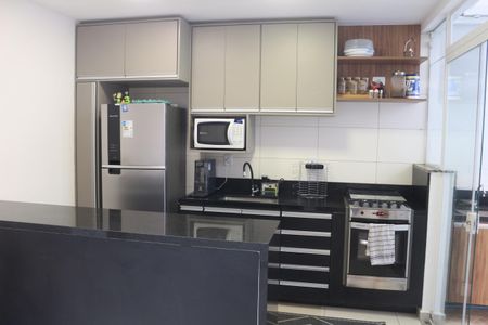 Apartamento à venda com 60m², 2 quartos e 2 vagasCozinha