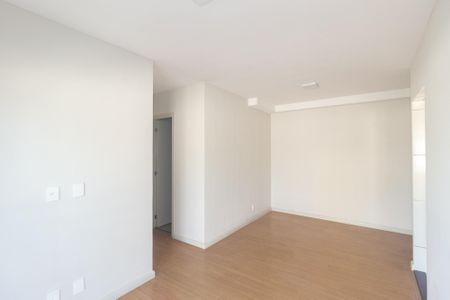 Sala de apartamento para alugar com 3 quartos, 55m² em Campo Grande, Rio de Janeiro