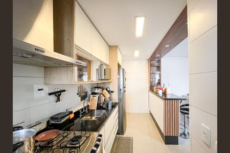 Apartamento à venda com 61m², 2 quartos e 2 vagasCozinha