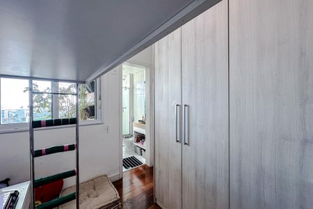 Apartamento à venda com 108m², 3 quartos e 2 vagasQuarto 3 - Suíte