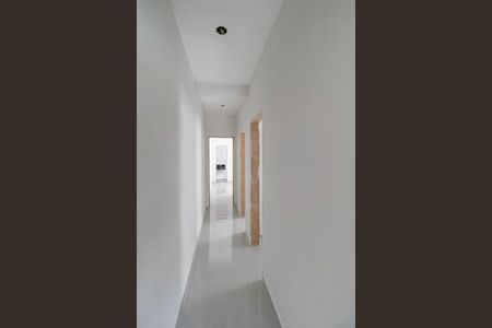Corredor de casa à venda com 3 quartos, 74m² em Parque Xangri-lá, Contagem