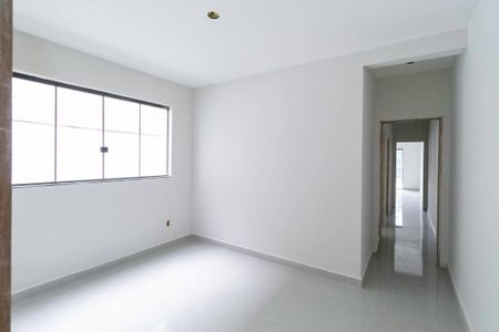 Casa à venda com 74m², 3 quartos e 2 vagasSuíte 