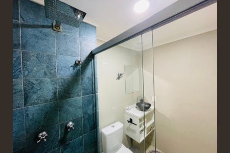 Apartamento à venda com 49m², 2 quartos e 1 vaga Apartamento à venda com 49m², 2 quartos e 1 vagaBanheiro