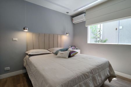 Casa de condomínio à venda com 480m², 4 quartos e 1 vaga Casa de condomínio à venda com 480m², 4 quartos e 1 vagaQuarto