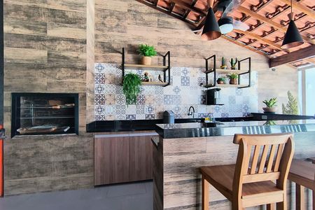 Casa de condomínio à venda com 480m², 4 quartos e 1 vaga Casa de condomínio à venda com 480m², 4 quartos e 1 vagaEspaço Gourmet