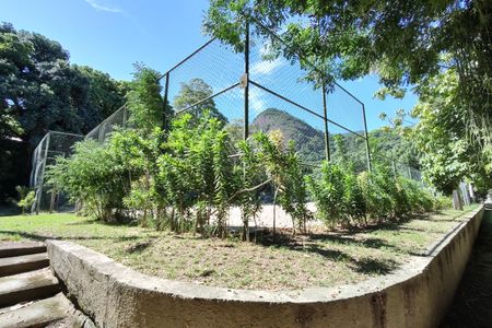 Casa de condomínio à venda com 480m², 4 quartos e 1 vaga Casa de condomínio à venda com 480m², 4 quartos e 1 vagaÁrea comum