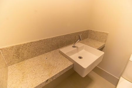 Apartamento à venda com 214m², 4 quartos e 2 vagas Apartamento à venda com 214m², 4 quartos e 2 vagasLavabo