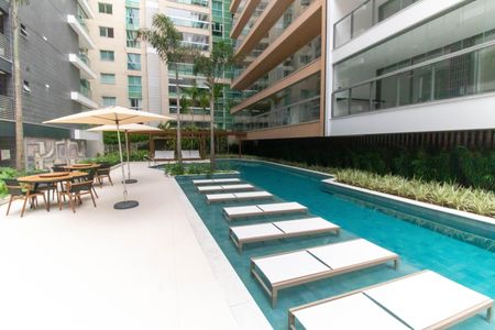 Apartamento à venda com 214m², 4 quartos e 2 vagas Apartamento à venda com 214m², 4 quartos e 2 vagasÁrea comum