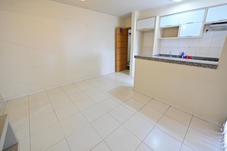Apartamento para alugar com 57m², 2 quartos e 1 vagaSala