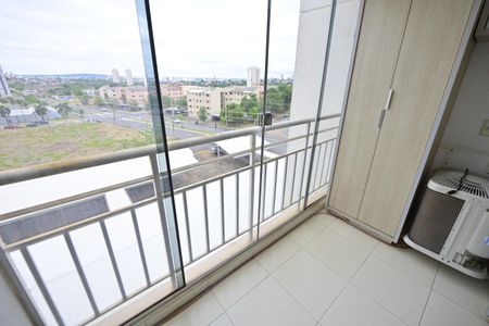 Varanda da Sala de apartamento para alugar com 2 quartos, 57m² em Parque Amazonia, Goiânia