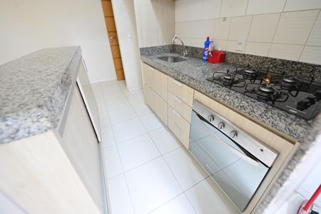 Apartamento para alugar com 57m², 2 quartos e 1 vagaCozinha