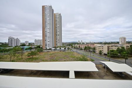 Apartamento para alugar com 57m², 2 quartos e 1 vagaVista da Varanda da Sala