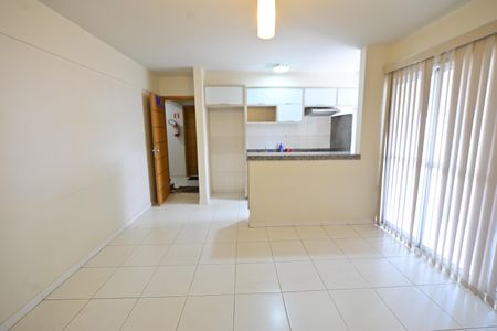Sala de apartamento para alugar com 2 quartos, 57m² em Parque Amazonia, Goiânia