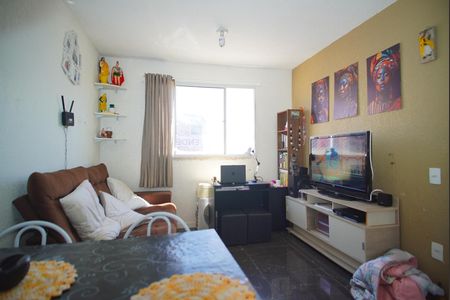 Sala de apartamento à venda com 2 quartos, 41m² em Santa Rosa de Lima, Porto Alegre