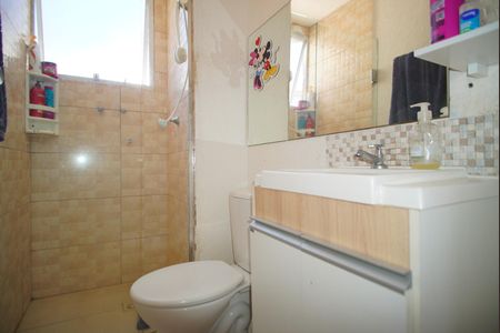 Banheiro Corredor de apartamento à venda com 2 quartos, 41m² em Santa Rosa de Lima, Porto Alegre