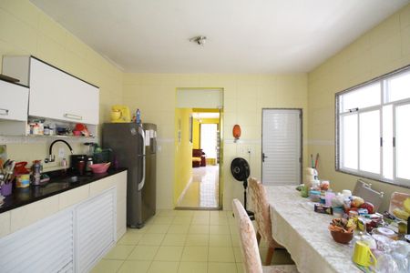 Casa de condomínio para alugar com 260m², 2 quartos e 2 vagasCozinha