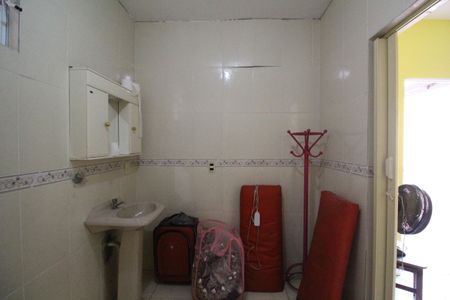 Casa de condomínio para alugar com 260m², 2 quartos e 2 vagasBanheiro da suíte 