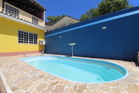 Casa de condomínio para alugar com 260m², 2 quartos e 2 vagasPiscina