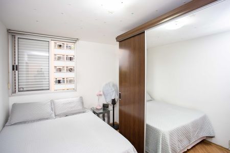 Apartamento à venda com 56m², 2 quartos e 1 vagaQuarto 2