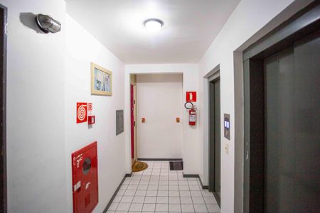 Apartamento à venda com 56m², 2 quartos e 1 vagaHall de entrada