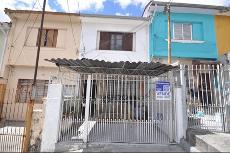Casa à venda com 105m², 2 quartos e 1 vagaFachada