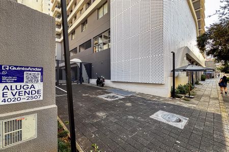 Studio à venda com 27m², 1 quarto e sem vaga Studio à venda com 27m², 1 quarto e sem vagaPlaca