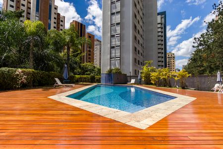 Apartamento à venda com 160m², 3 quartos e 3 vagas