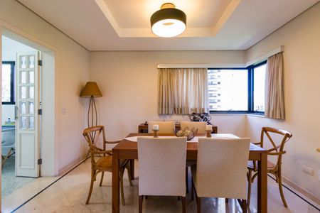 Apartamento à venda com 160m², 3 quartos e 3 vagas