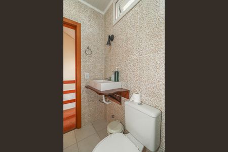 Casa de condomínio à venda com 167m², 3 quartos e 2 vagasBanheiro Sótão