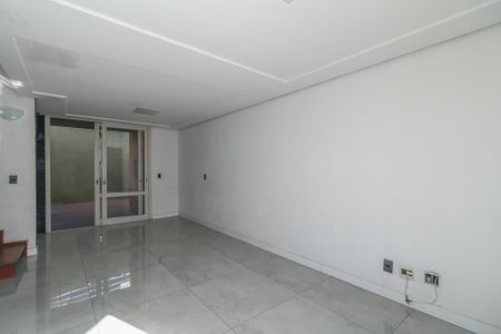 Casa de condomínio à venda com 167m², 3 quartos e 2 vagasSala